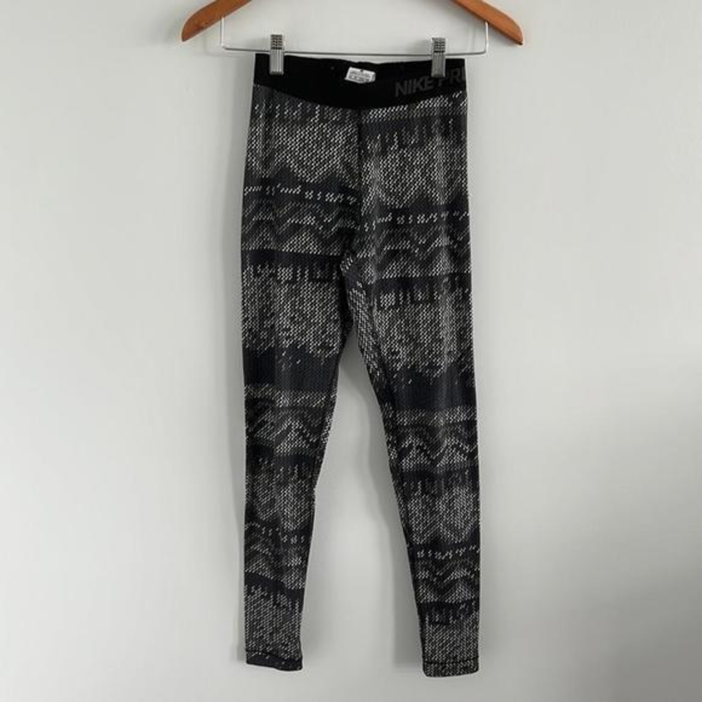 Nike‎ pro dry fit leggings XS